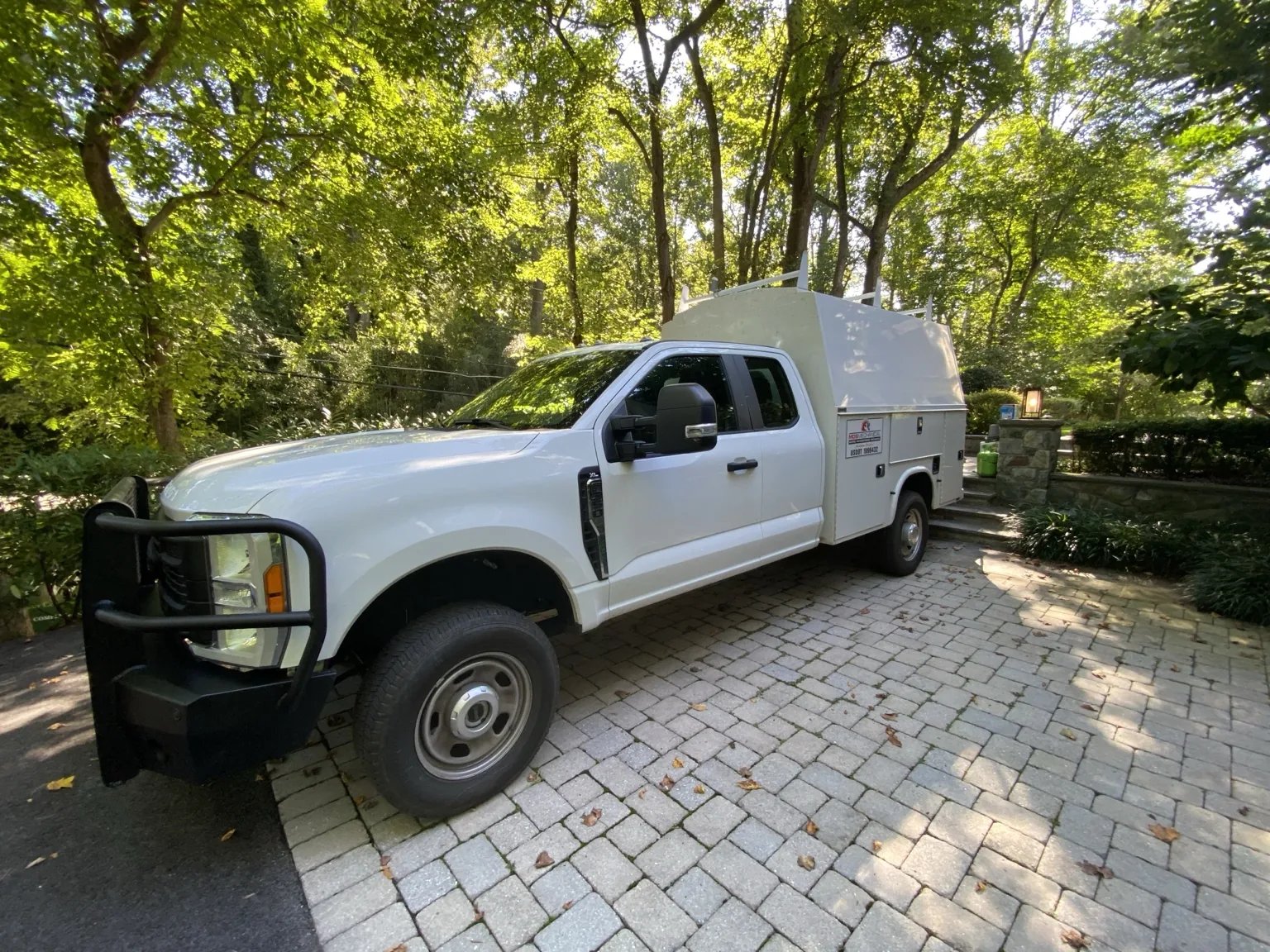 MDS Mechanical service truck on site in McLean Virginia